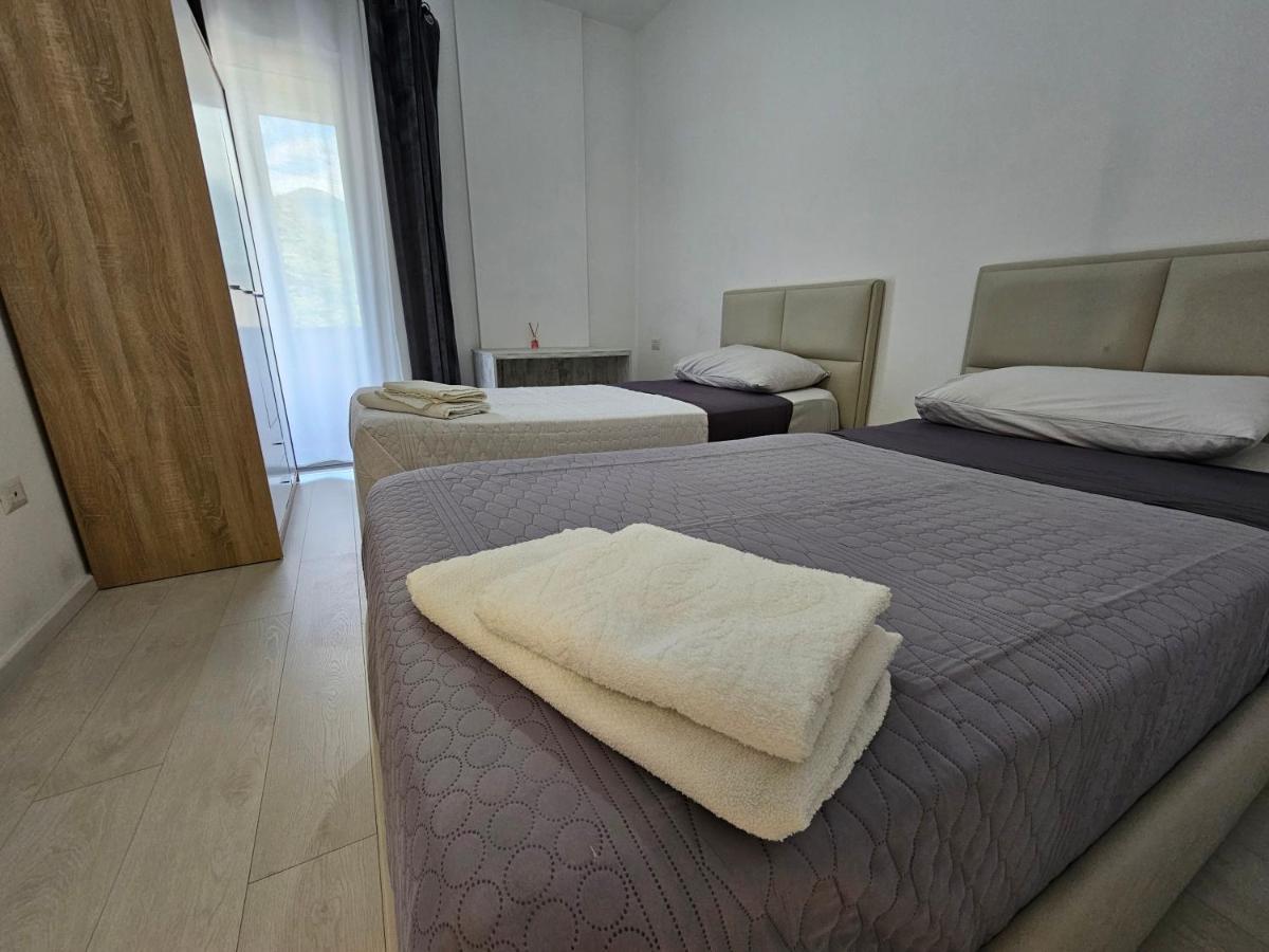 Tower Bridge Apartment Tirana Kültér fotó